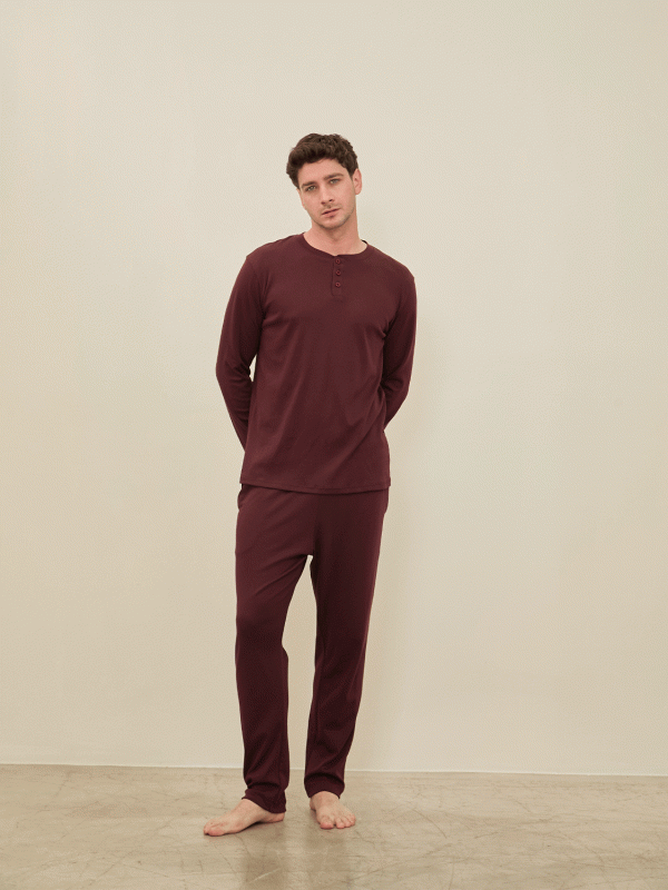 Renzo Burgundy